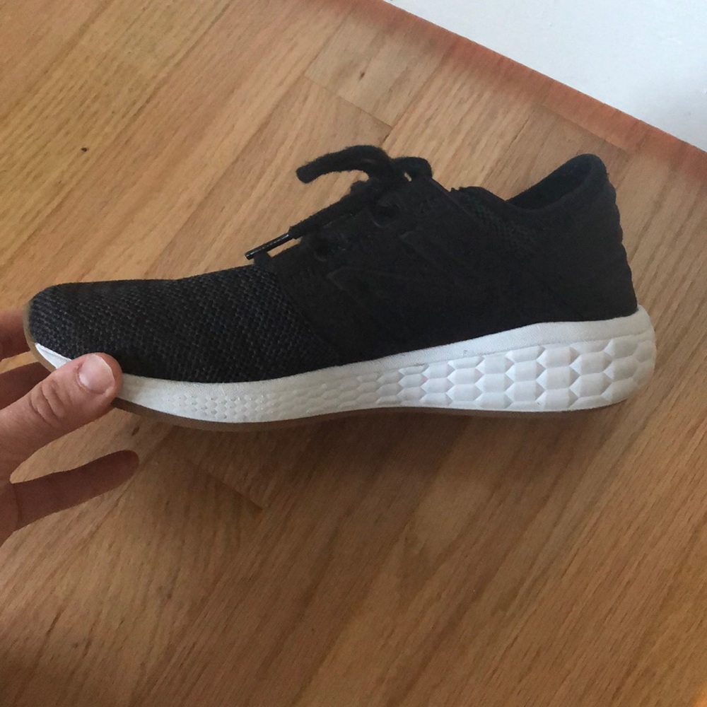 New balance barely used US size 8